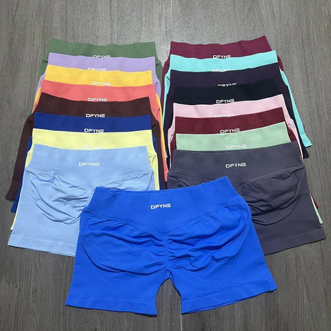 Impact Shorts with Logo 4.5'' Low Waist Seamless Yoga Shorts Scrunch Bum Gym Shorts Workout Biker Short Stretch Fitness Short