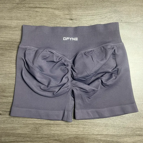 Impact Shorts with Logo 4.5'' Low Waist Seamless Yoga Shorts Scrunch Bum Gym Shorts Workout Biker Short Stretch Fitness Short