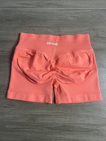 Impact Shorts with Logo 4.5'' Low Waist Seamless Yoga Shorts Scrunch Bum Gym Shorts Workout Biker Short Stretch Fitness Short